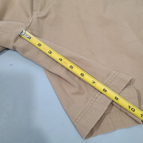 Izod 9" Kahki Shorts Men's Size 34 - Picture 8 of 8